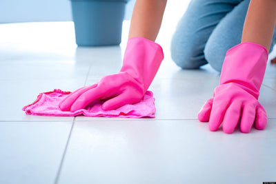 Laattojen pesu ja huolto - valitse oikeat puhdistusaineet oikeaan tarkoitukseen