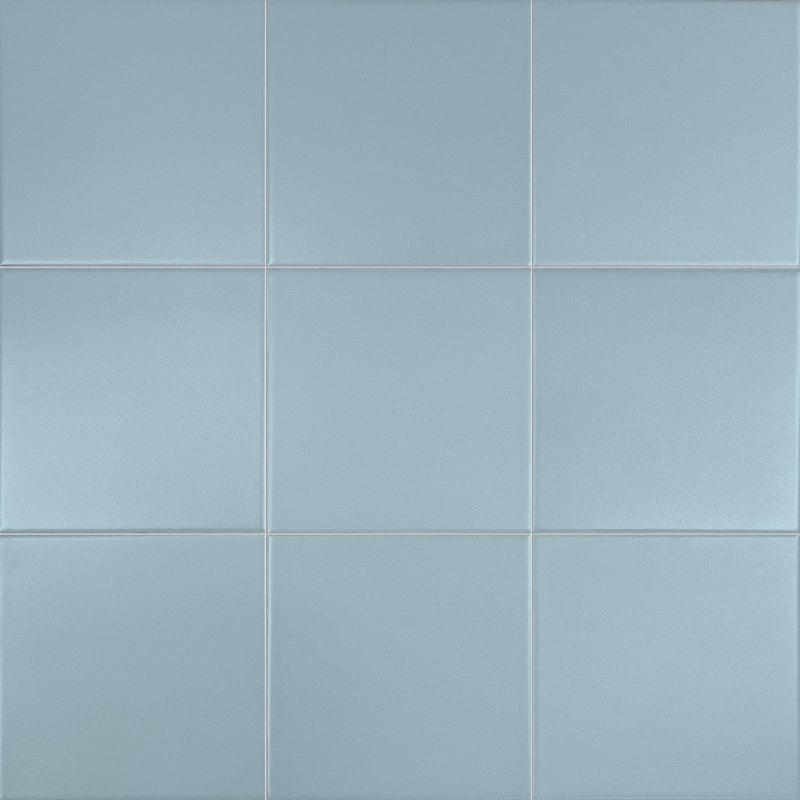 Vaaleansininen laatta